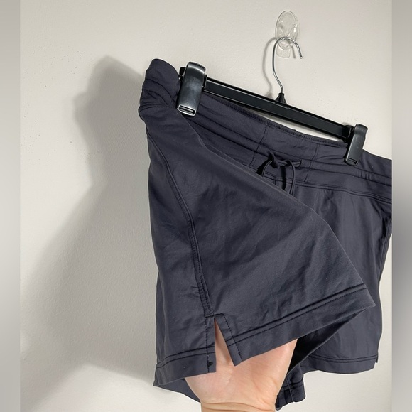 Athleta Shorts Womens Black Athletic Outdoors Active Drawstring Shorties Size L - Picture 3 of 11